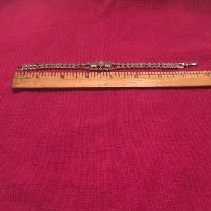 Ladies VINTAGE imitation diamond bracelet. Absolutely beautiful piece.